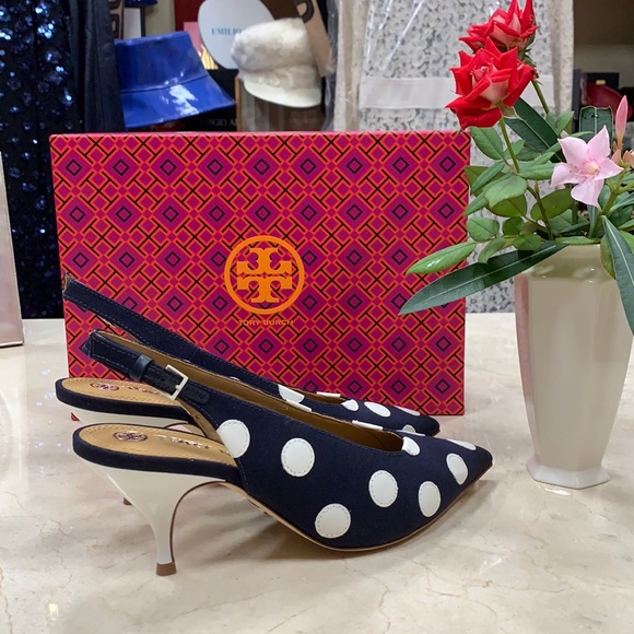 TORY BURCH CANVAS NAVY SLINGBACK PUMP WITH LEATHER POLKA DOTS IN WHITE SIZE 7, 8 - Picture 7 of 15